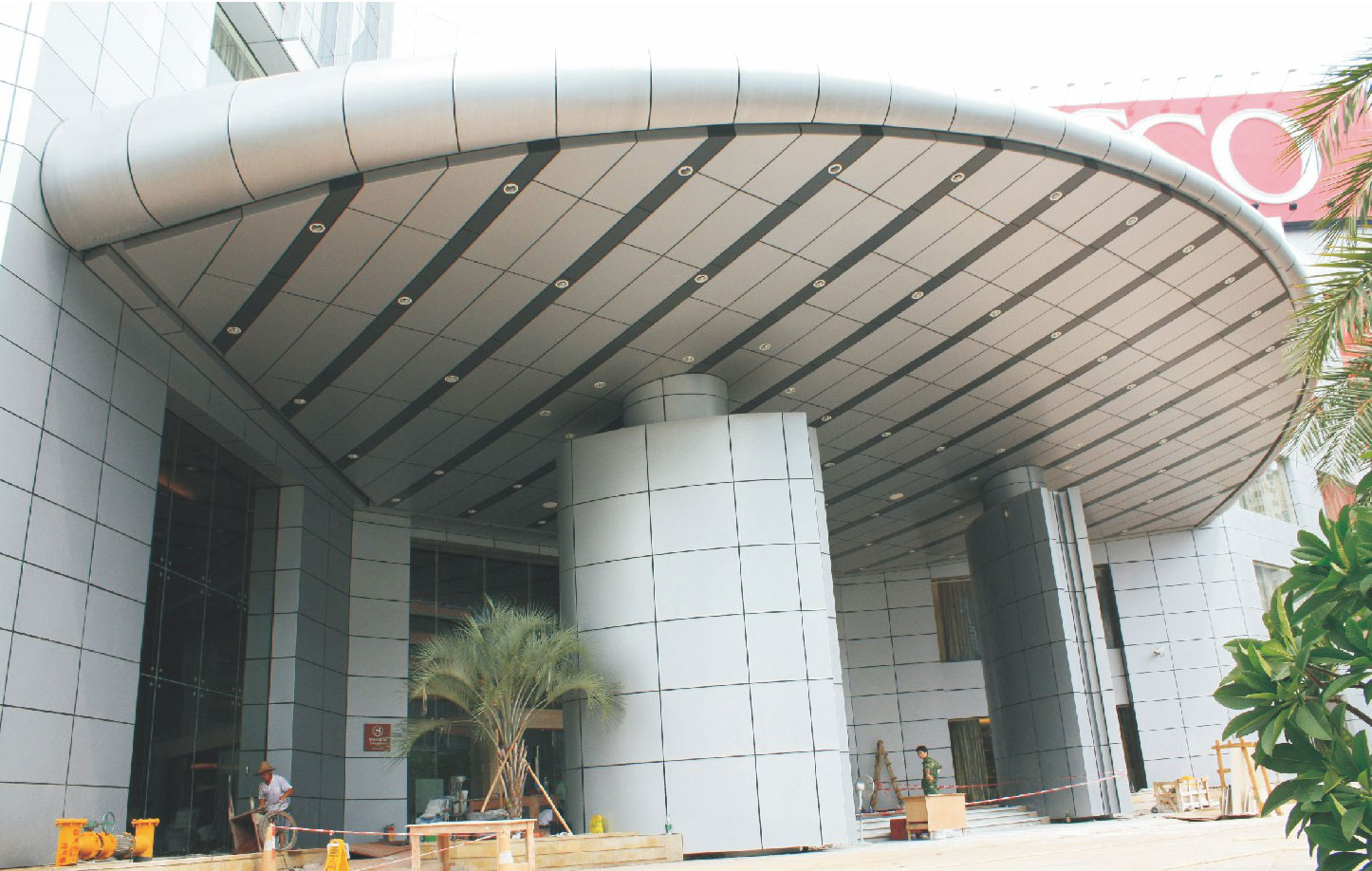 1563075375520985.jpg 雕花鋁單板、外牆鋁(lǚ)單板、幕牆鋁(lǚ)單板