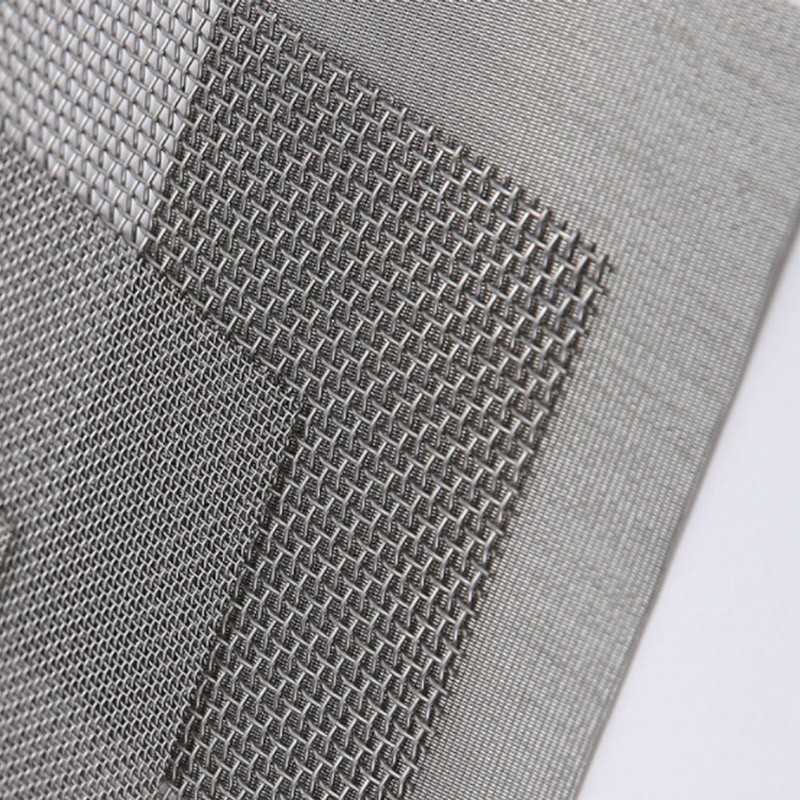 低價電焊網介（jiè）紹（shào）電焊網固定支撐裝置的知識